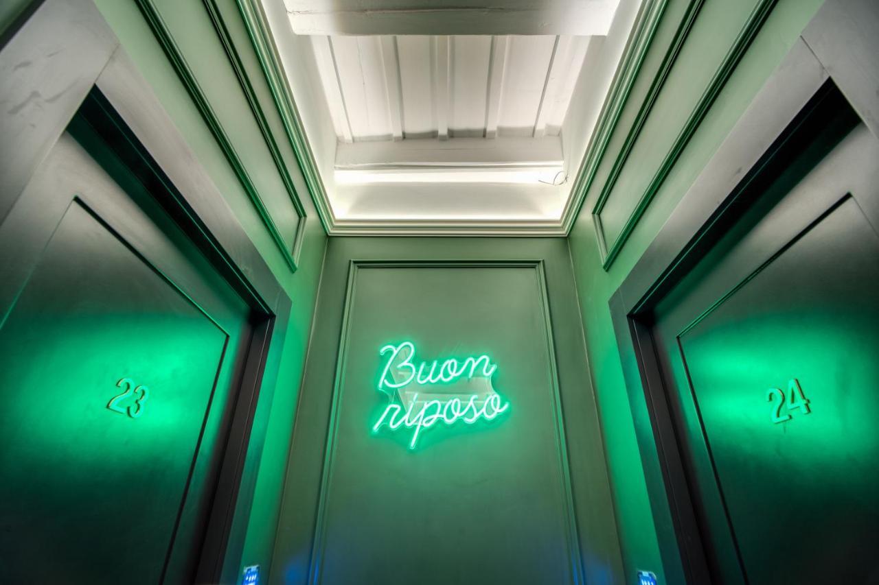Hotel Palazzetto Trevi Rzym Zewnętrze zdjęcie