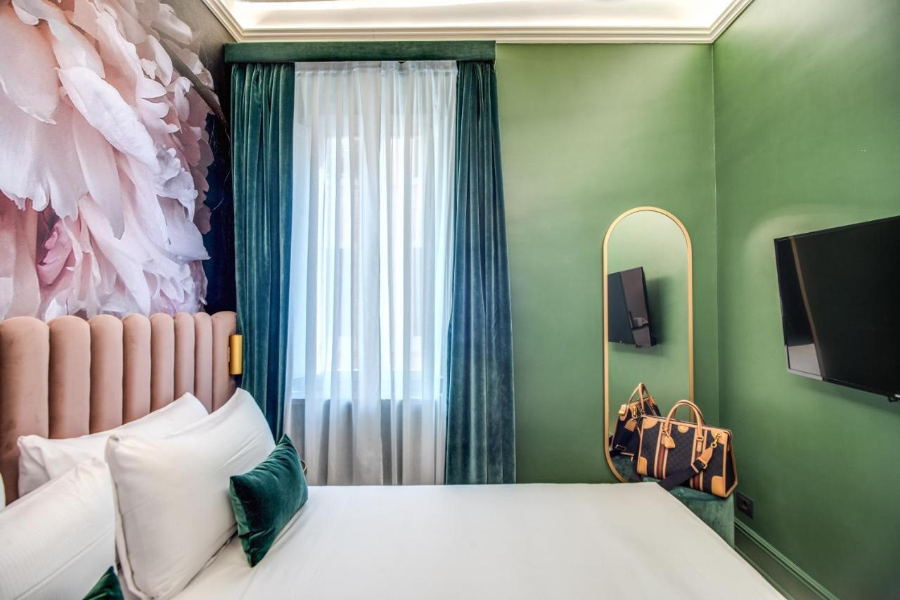 Hotel Palazzetto Trevi Rzym Zewnętrze zdjęcie